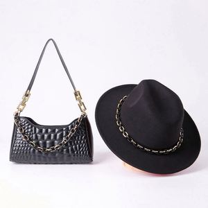 Nouveauté 2023 : Ensemble Chapeau Fedora Blanc et Sac Assorti pour Femme – Vente en Gros - Product Image 2