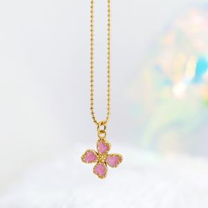 Collar Francés Vintage con Flor de Cuatro Hojas Chapado en Oro de 18K, Diseño Simple con Gota de Aceite, Regalos para Bodas, Fiestas y Compromisos - Product Image 1