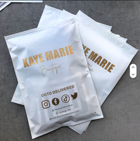 Sacs d'emballage en polyéthylène mat recyclables avec fermeture éclair pour vêtements, personnalisables avec logo privé