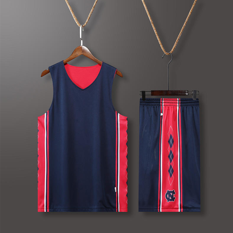 Rouge et bleu royal