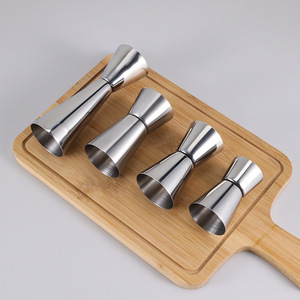 Taza Medidora de Acero Inoxidable de Doble Extremo, Taza de Onzas para Cócteles, Jigger para Bartenders, Diseño Moderno y Minimalista, Suministro de Fábrica - Product Image 2