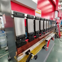 Máquina Económica para Doblar Chapas Metálicas de 70 Toneladas, Mesa de Trabajo de 2500 mm, Controlador CNC E310P, Fácil Operación para Trabajadores Principiantes