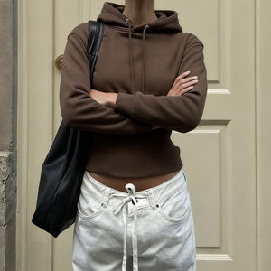 เสื้อสเวตเชิ้ตผู้หญิงสไตล์วินเทจ Y2K สำหรับฤดูใบไม้ร่วง แบบถัก สีพื้น มีฮู้ด กันลม ทรงเข้ารูป ช่วยกระชับเอว สไตล์สตรีทลำลอง ขายส่งแบบใหม่ - Product Image 2