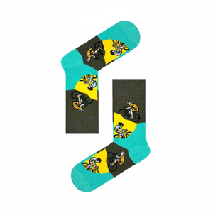 Chaussettes de cycliste unisexes imprimées numériquement et colorées, avec logo personnalisable brodé, technique anti-bactérienne, idéales pour l'automne - Product Image 2