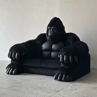 Canapé-lit de luxe design en forme de gorille ou d'ours King Kong, personnalisation AI des meubles, personnalité unique