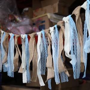 لافتات بربطة عنق من الدانتيل تصنعها بنفسك لافتة أنيقة لعطلات المهبل - Product Image 2