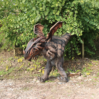 Costume de dragon/dinosaure réaliste grandeur nature personnalisé avec ailes métalliques pour adultes, idéal pour les aventures en intérieur/extérieur, centres commerciaux et écoles