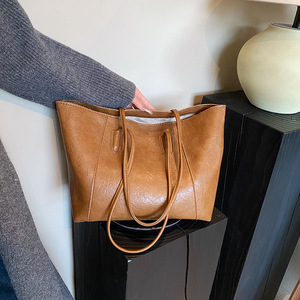 Sac à main en cuir de marque pour femme, sac fourre-tout décontracté de printemps, grands sacs à bandoulière pour femme - Product Image 6