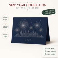 Carte de vœux personnalisée 2027 en papier spécial bleu nuit avec feu d'artifice urbain en feuille d'argent et impression de logo OEM sur enveloppe