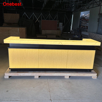 Comptoir de bar portable solaire en pierre d'onyx LED haut de gamme, mobilier de bar musical et de danse en Corian pour boîte de nuit