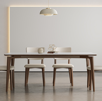 Ensemble de table et de chaises de salle à manger en bois massif et cuir PU de style nordique moderne