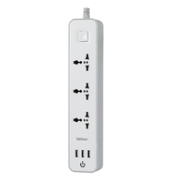 Prix usine UK Plug Universal Power Strip 3M * 0.75MM Fil de cuivre CE pour certifié 10A Courant nominal 3 Extension de stock en plastique