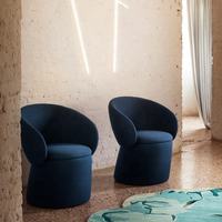 Fauteuil d'appoint moderne à rembourrage doux, design incurvé enveloppant, forme organique, pour salon