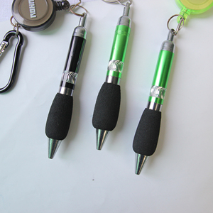 Nuova Penna a Sfera Creativa Portatile 2026 con Catena Estraibile, Portachiavi da Alpinismo - Product Image 2