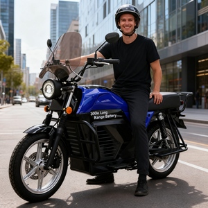 Moto pour adultes avec batterie au lithium 72V, moteur de 5000W et capacité de charge super puissante, vitesse 80-120 km/h - Product Image 1