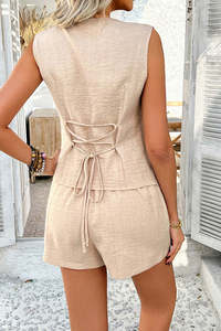 Nouvel <span class=keywords><strong>ensemble</strong></span> d'été décontracté deux pièces pour <span class=keywords><strong>femme</strong></span> : gilet asymétrique à col en V et short avec boutons sur le devant - Product Image 6