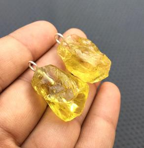 2ชิ้นอัญมณีควอตซ์มะนาวธรรมชาติจี้เสน่ห์หยาบที่ไม่ผ่านการบำบัดทำด้วยมือ92.5สเตอร์ลิงเครื่องประดับดิบขายส่ง - Product Image 3