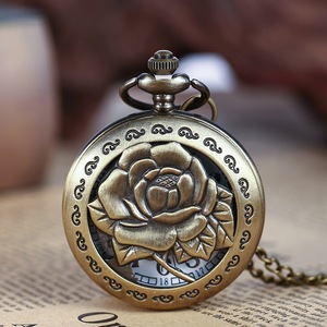 <span class=keywords><strong>Montre</strong></span> de poche en quartz avec pierre précieuse en forme de rose creuse, élégante, article unique, collier <span class=keywords><strong>pendentif</strong></span>, accessoires pour hommes et femmes, cadeau - Product Image 1