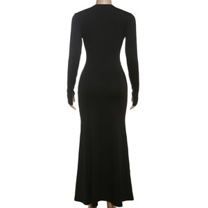 Abito lungo da donna <span class=keywords><strong>nero</strong></span> <span class=keywords><strong>con</strong></span> scollo a V profondo - <span class=keywords><strong>Vestito</strong></span> maxi a maniche lunghe <span class=keywords><strong>con</strong></span> vita arricciata e dettagli in metallo dorato Sehe Fashion - Product Image 5