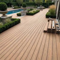 Plancher extérieur en composite bois-plastique WPC avec grain de bois en relief 3D