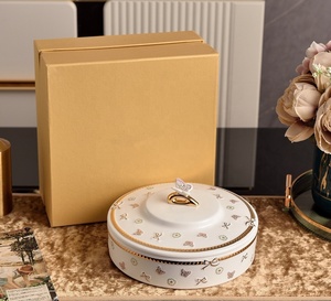 Service à thé en porcelaine fine de style européen de luxe, rose, avec relief de papillon, écologique, pour les fêtes - Product Image 5