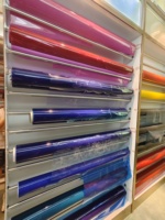 Glänzende Transparente Farbige PVC-Folienrolle für Werbebanner, Schaufensterdekoration und Eventdekoration