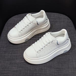 Baskets blanches à plateforme pour femmes, nouveau style printemps 2025, tendance, sportives, décontractées et polyvalentes - Product Image 1