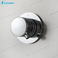 Tour de panneau de douche à cascade thermostatique en acier inoxydable 6016 robinets sur pied avec motif de pulvérisation de pluie