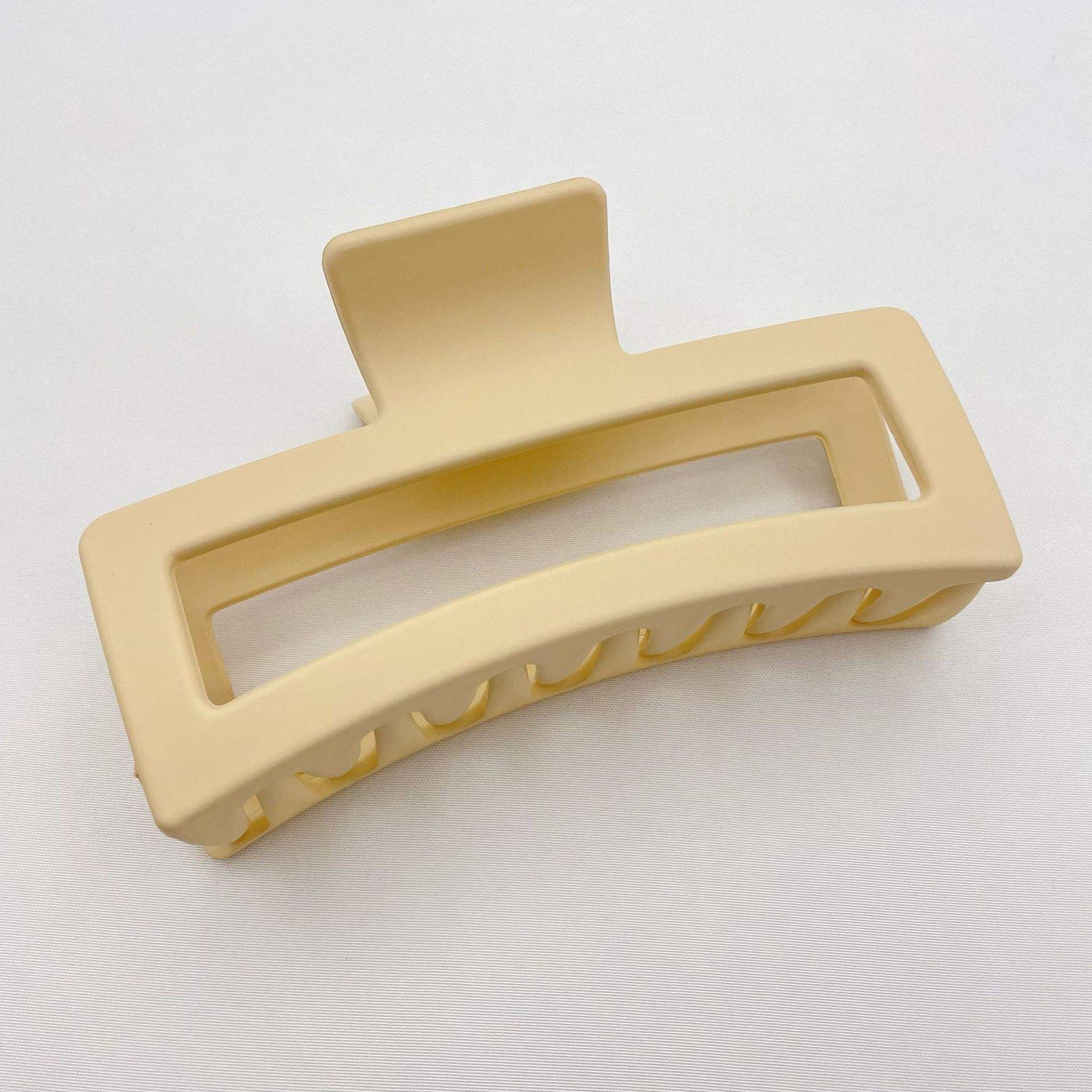 กริปสี่เหลี่ยมสีน้ำตาลนมขนาด13ซม