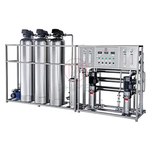Machine de traitement d'eau de mer avec capacité de 1000L Machines de traitement d'eau potable Traitement de l'eau adoucisseur de Chine
