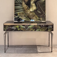 Table de porche en cristal importé haut de gamme, incrustée à la main, plateforme de porche pour villa de luxe, table de porche personnalisée en acier inoxydable