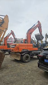 Excavadora de Ruedas Usada DOOSAN DX150W-9C de Alta Calidad, Modelo 2022, Motor, Caja de Cambios, PLC, Bomba, Rodamientos, 103kW, en Venta - Product Image 5