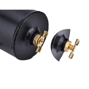 Réservoir d'huile universel 10AN à déflecteurs avec soupape de vidange et filtre, 2 ports, en aluminium, 750 ml, noir - Product Image 3