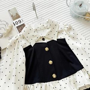 Completo Primaverile 2026 per Ragazze, Stile Francese, Camicia a Pois e Gonna Plissettata, Elegante Outfit in Due Pezzi - Product Image 3