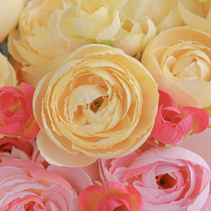 Fleurs artificielles de renoncules en gros directement de l'usine, fausses fleurs de <span class=keywords><strong>camélia</strong></span> pour la décoration de fond mural de mariage - Product Image 3