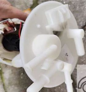 Assemblage de pompe à <span class=keywords><strong>carburant</strong></span> Zotye Z100 A811101120 Pièces électroniques pour véhicules - Product Image 3