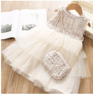 CAD9909 Conjunto de Falda Larga y Abrigo Coreano de Manga Larga con Estampado a Cuadros de Verano + Bolso para Niñas, Vestido de Princesa para Niñas de 5 a 10 Años - Product Image 4