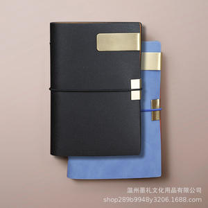 Cuaderno Moli Creative A7 Rojo con Correa de Cuero Suave, Clip de Aluminio, Encuadernación Cosida, Diario de Viaje, Papel de 70g - Product Image 3