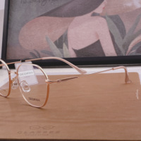 Gafas de Lectura Versátiles y Ligeras GEDIFAN, Estilo Poligonal, Nuevo Estilo Fresco, Estilo Influencer de Internet, Temperamento