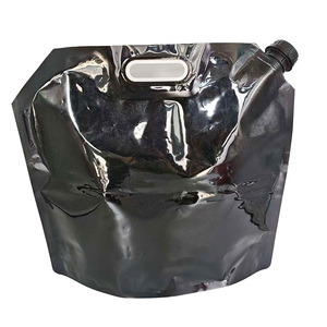 Bolsa de plástico PE brillante de 10L, resistente a la corrosión, inodora, con boquilla, asa y tapa grande para líquidos alcohólicos y químicos. - Product Image 1