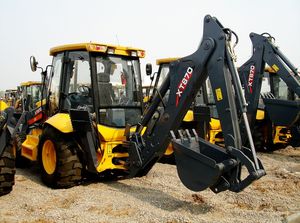China Hersteller 2,5 Tonnen Strong Loader Digger <span class=keywords><strong>XT870</strong></span> Bagger lader 0,3 m³ Preis - Product Image 3