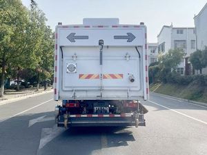 Camión barredor de vacío de alta eficiencia Dongfeng 4X2 para limpieza de carreteras en China, con dirección personalizable, emisiones ISO y certificación CCC - Product Image 5