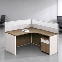Poste de travail modulaire en L pour personnel de bureau avec cloison de séparation et meuble mobile