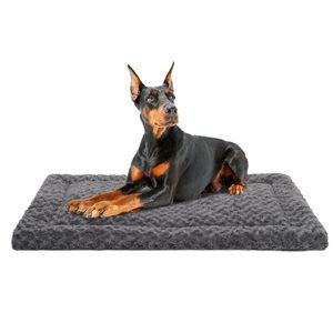 Sofá de terciopelo rosa para mascotas, <span class=keywords><strong>cama</strong></span> impermeable para perros, resistente a mordeduras, arena para gatos de Otoño/Invierno, alfombrilla extraíble para perros grandes, se puede personalizar - Product Image 4