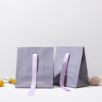 Sac cadeau en papier personnalisé de luxe Lionwrapack avec poignée en ruban, logo imprimé, sac d'emballage pour les achats