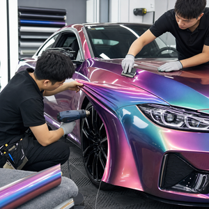 Film Vinyle Adhésif Brillant pour Voiture Effet Bonbon PET, Film de Changement de Couleur Auto Adhésif avec Technologie Air Release pour Voitures – Vente en Gros - Product Image 4