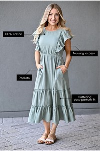 Robe trapèze mi-longue en jersey à manches courtes et col rond - Mélange élasthanne/coton vert - Product Image 2