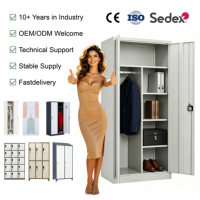 Armoire de rangement en acier moderne, casier métallique robuste pour employés avec tringle de suspension, armoire verrouillable