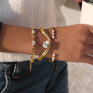 Ensemble bracelet et collier en zircon en forme de larme en acier inoxydable plaqué or 18 carats pour femmes, bijoux de fête - Product Image 3