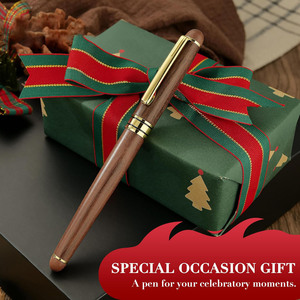 Juego de Bolígrafos de Lujo de Madera de Nogal en Elegante Caja de Regalo con Recambios Adicionales para Uso en Oficina y Escuela (Negro) - Product Image 5
